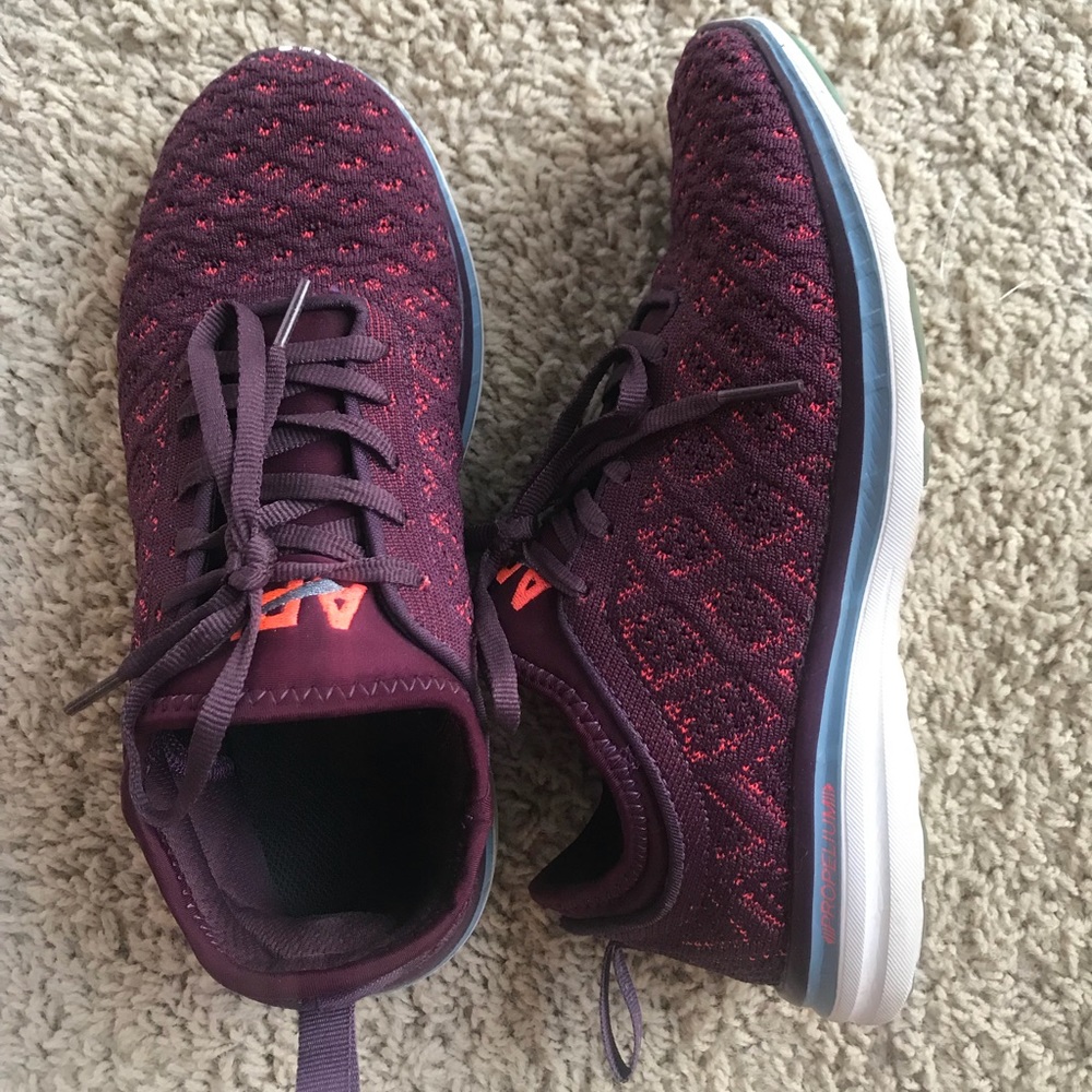 APL Women’s Techloom Phantom